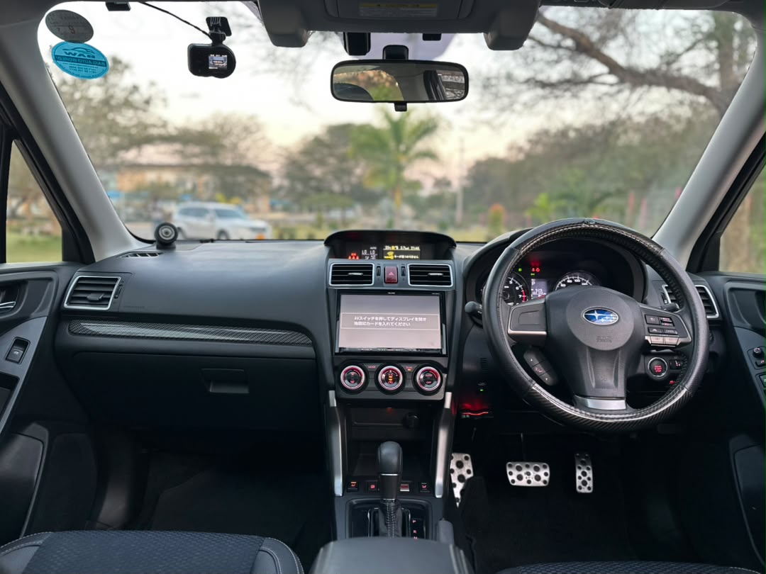 SUBARU FORESTER thumbnail 4